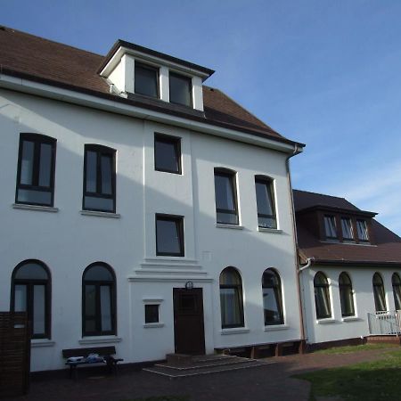 Klaarcamp Hostel Wenningstedt-Braderup ภายนอก รูปภาพ