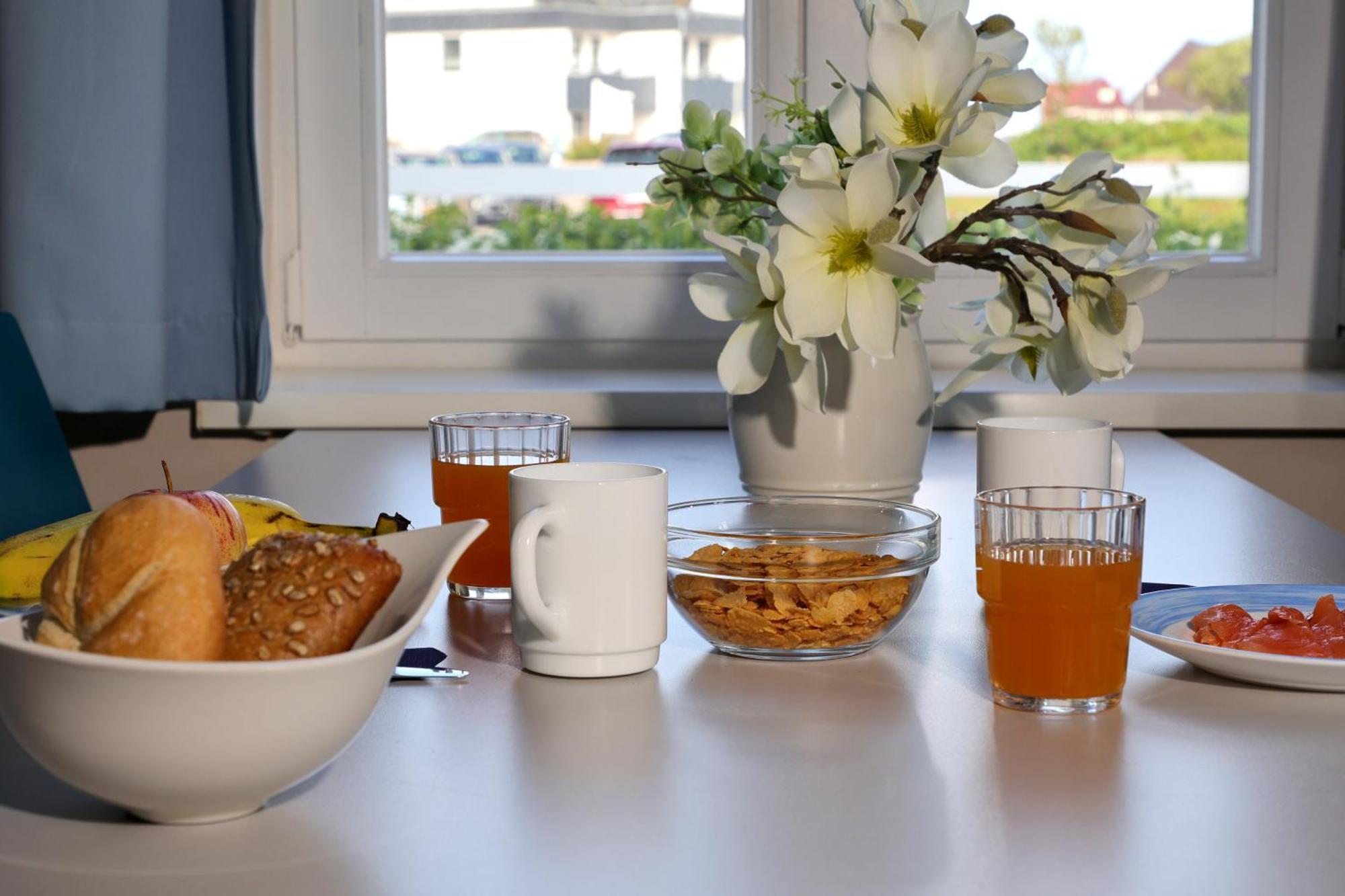 Klaarcamp Hostel Wenningstedt-Braderup ภายนอก รูปภาพ