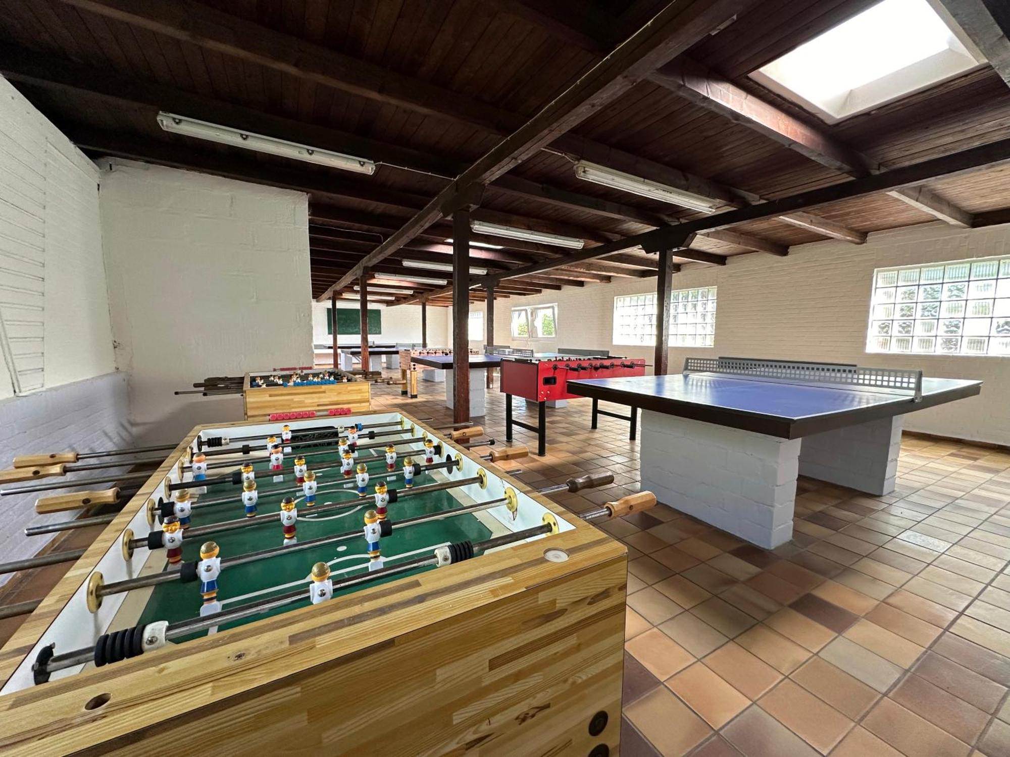 Klaarcamp Hostel Wenningstedt-Braderup ภายนอก รูปภาพ